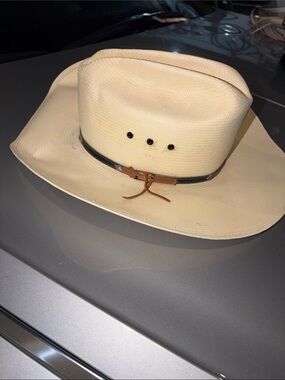Stetson John B vintage rare 7 1/4 Men's Tan StrawHat with Brown Leather shantung